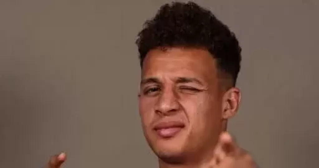 خط أحمر