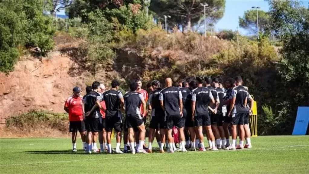 موعد مباراة الأهلي القادمة أمام برشلونة