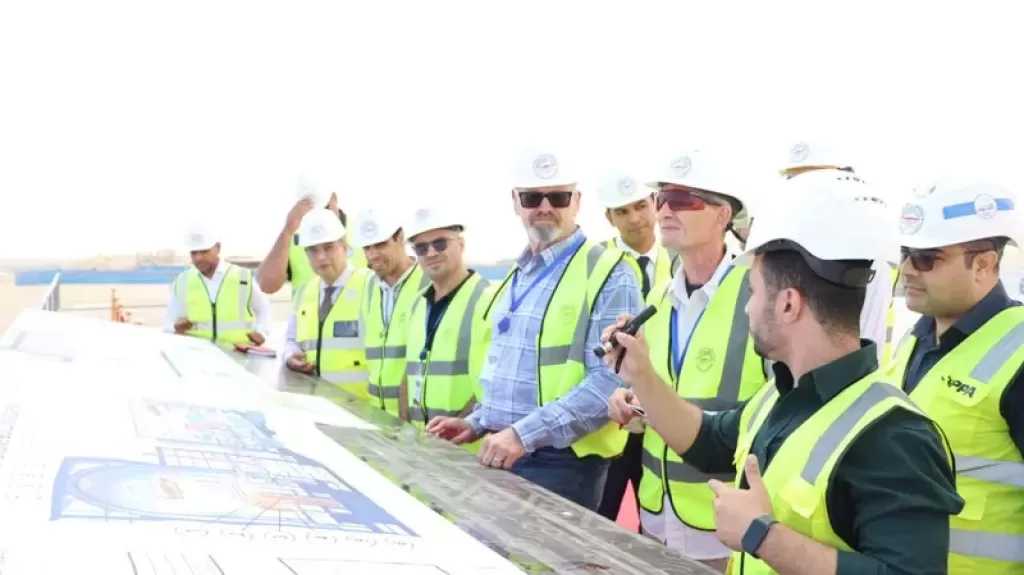 وفد من وكالة الطاقة الذرية وهيئة الرقابة النووية يتفقد مشروع المحطة النووية بالضبعة
