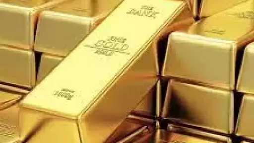 الذهب يرتفع مع تراجع الدولار وانحسار رهانات رفع الفائدة الأمريكية