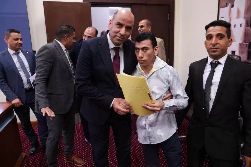 خط أحمر