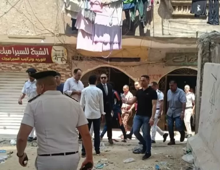 خط أحمر