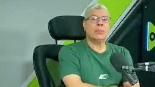 شوبير: استقبال برشلونة للأهلي كان رائعًا.. وحسام حسن منح حمزة عبد الكريم فرصة مهمة