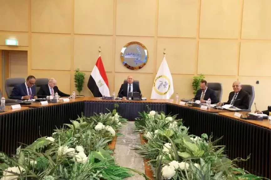 كامل الوزير يترأس جمعية «ناقلات البترول» ويستعرض خطة تعظيم الأسطول البحري