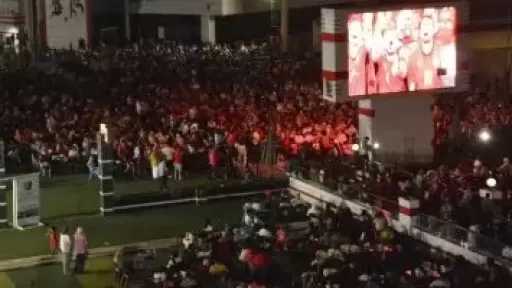 رموز الزمالك في مقدمة الحضور باحتفالية التتويج بالدوري