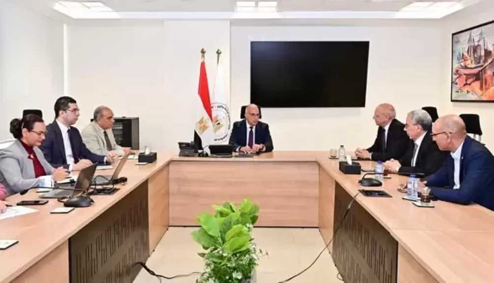 وزير الري يبحث مع «إكسبوتك الدولية» تعزيز التكامل بين أسبوع القاهرة التاسع للمياه ومعرض ومؤتمر IWWI 2026 بالقاهرة