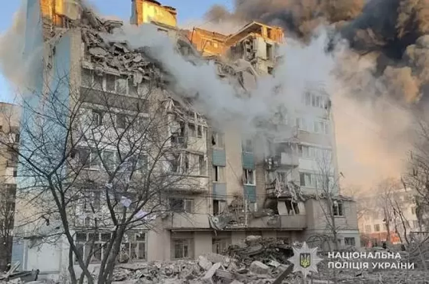 خط أحمر