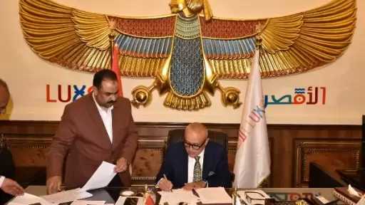 محافظ الأقصر يوافق على قبول 38 طلبًا آخر فوق الكثافة بمدارس التعليم الخاص