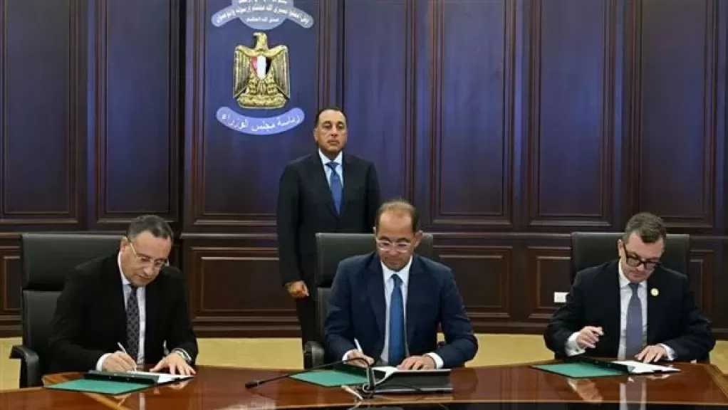 رئيس الوزراء يشهد توقيع بروتوكول تعاون لبدء تطبيق نموذج الجامعات الرائدة عالميًا TIER1 في مصر