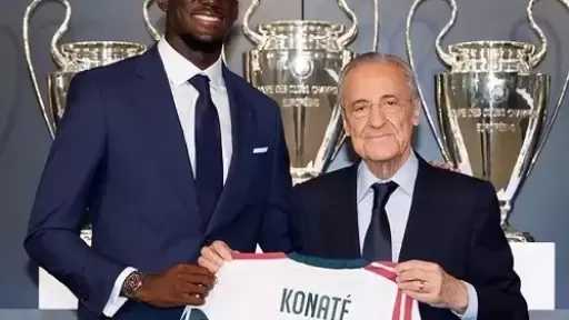 ريال مدريد يقدم كوناتي بالقميص رقم 16 بعد انضمامه من ليفربول