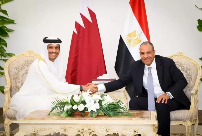 خط أحمر