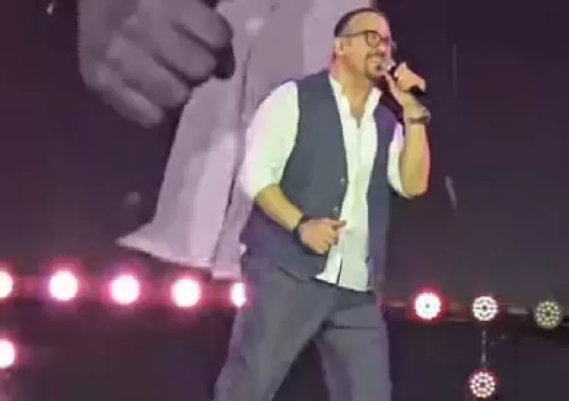 خط أحمر