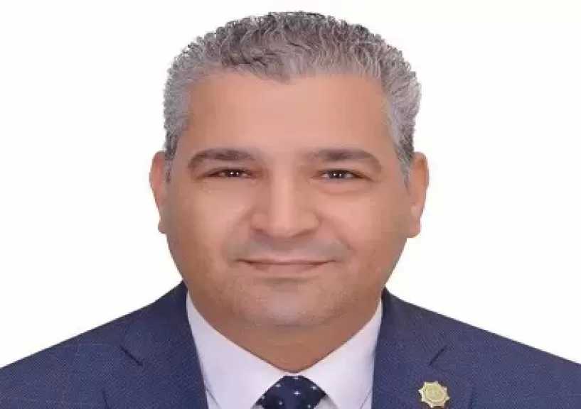 عياد رزق: قرار تثبيت الفائدة يعكس تحسن مؤشرات الاقتصاد وتراجع أعباء الدين العام ويدعم استقرار الأسواق