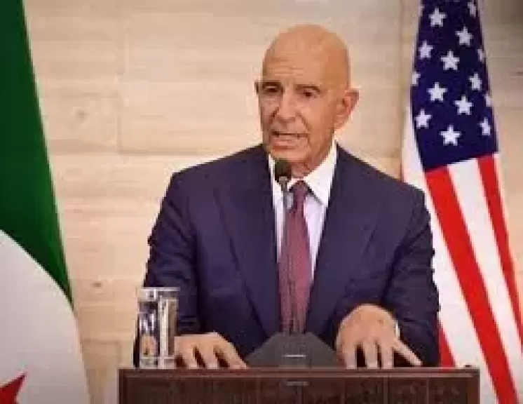 خط أحمر