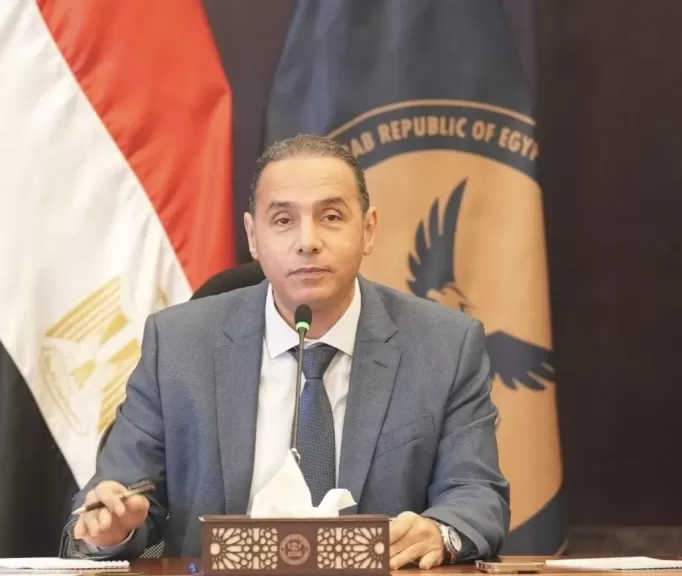 خط أحمر