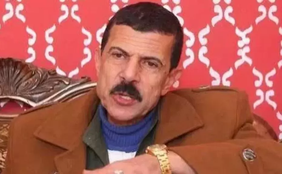 خط أحمر