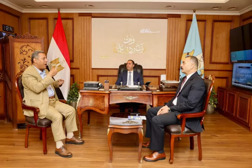 خط أحمر