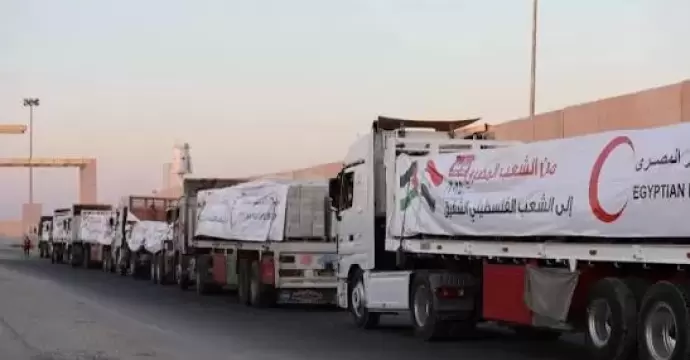 الهلال الأحمر المصري يطلق القافلة الـ265 من «زاد العزة» إلى قطاع غزة