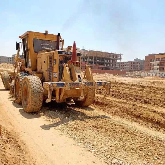 استمرار أعمال تطوير وتنفيذ مشروعات المرافق والطرق ورفع الكفاءة بمناطق «بيت الوطن» بمدينة القاهرة الجديدة