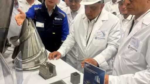 وزير الكهرباء والطاقة المتجددة يطلع على أحدث تكنولوجيات الطباعة ثلاثية الأبعاد التابعة لمؤسسة روساتوم الروسية