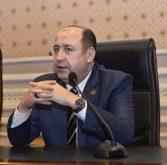 خط أحمر