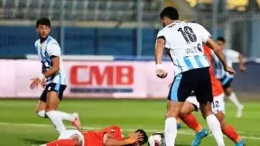 بيراميدز يهزم أبو قير للأسمدة بثنائية ويتصدر الدورى المصرى