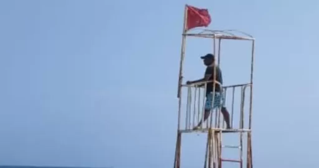 خط أحمر