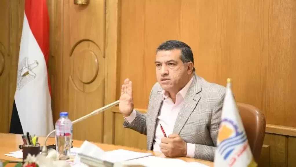 محافظ قنا: إحالة المخالفين بالتعديات للنيابة المختصة وحماية أراضي الدولة خط أحمر