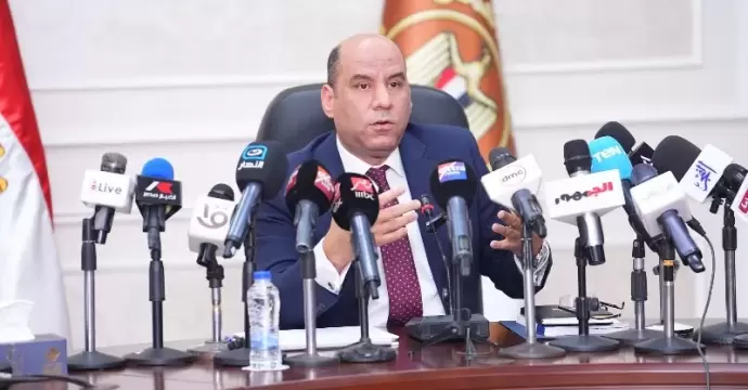 وزير العمل يُطلق «القواعد العامة للائحة تنظيم العمل» بشركات القطاع الخاص