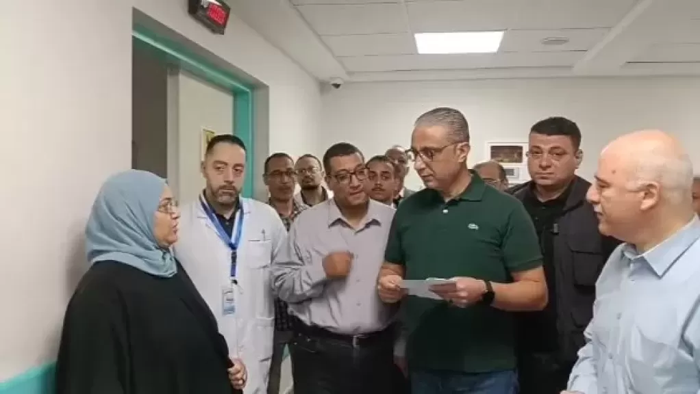 خط أحمر
