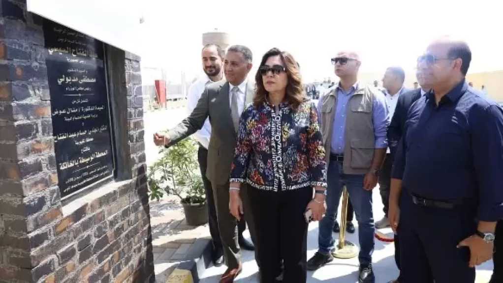 وزيرة التنمية المحلية ومحافظ القليوبية يفتتحان محطتين وسيطتين للمخلفات بالخانكة وبنها