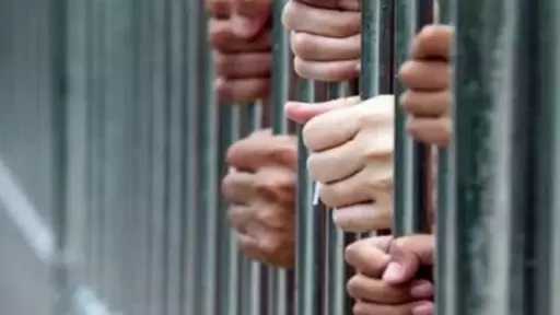 السجن 5 سنوات لشقيقين لإدانتهما بالتعدي على شخص وإحداث عاهة مستديمة له بالعجوزة