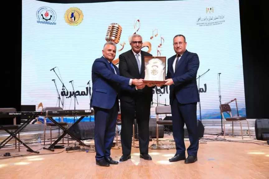 د. أشرف حنيجل: عروض الطلاب عكست ما يمتلكه شباب مصر من مواهب وقدرات إبداعية تدعو للفخر