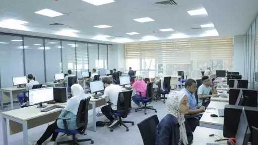 التعليم العالي: تقليل الاغتراب إلكترونيًا وفي حدود 10% من طاقة كل كلية