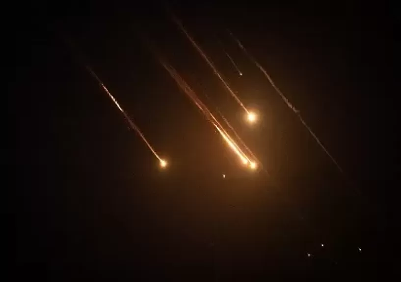خط أحمر