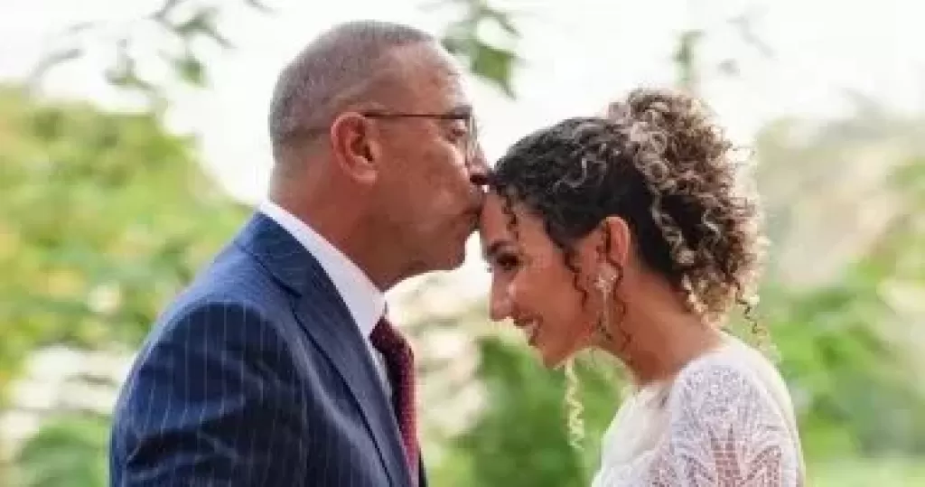 خط أحمر