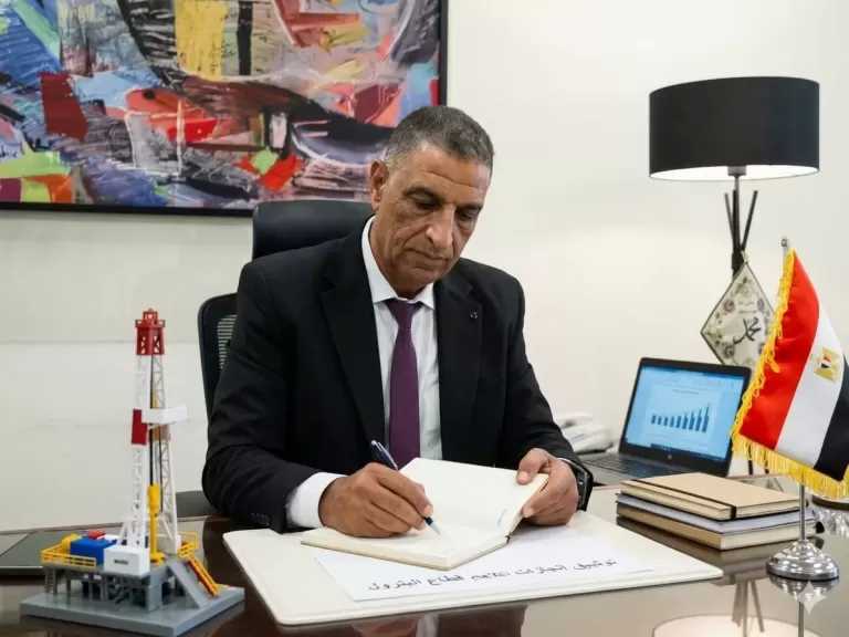 عماد حمدي منسي يكتب: الشمس تسطع علي غرب دلتا النيل .. بئر فيوم 4