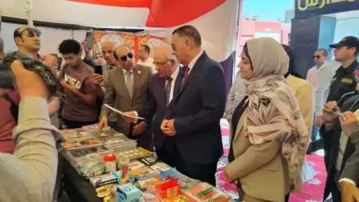 محافظ القليوبية ورئيس الغرفة التجارية يفتتحان معرض أهلا مدارس بشبرا الخيمة