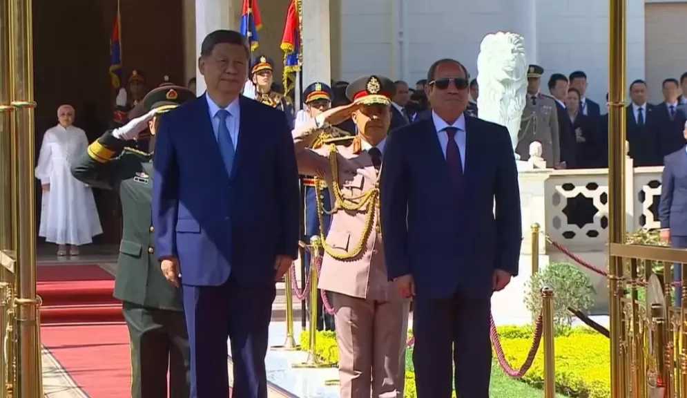 الرئيس السيسي ونظيره الصيني يشهدان التوقيع على عدد من الوثائق المهمة بين جهات مصرية ونظيرتها الصينية