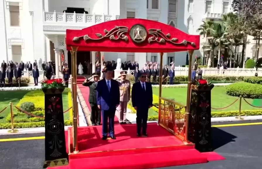 خط أحمر