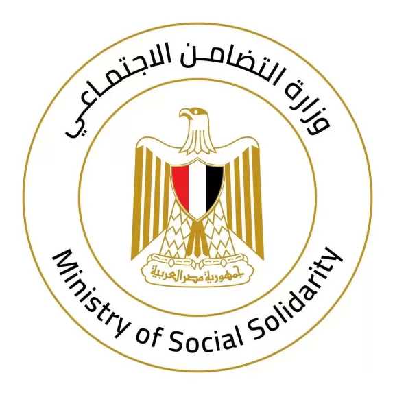 وزيرة التضامن الاجتماعي توجه الهلال الأحمر المصري بتكريم ”منقذ بني سويف الصغير” وحصوله ومدرسته على دورة تدريبية لبرنامج ”المنقذ الصغير”