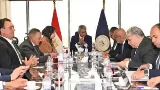 وزير السياحة: نسعى لتعزيز الترويج السياحي للمدن والمقاصد المختلفة في غرب مصر