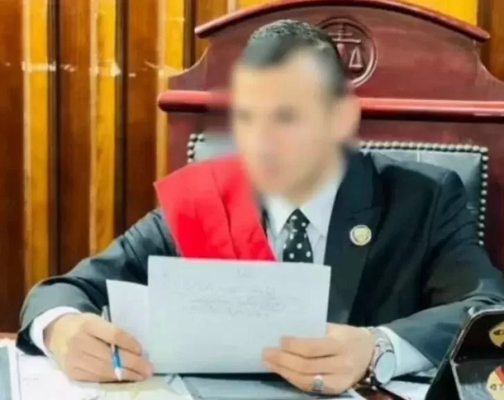 خط أحمر