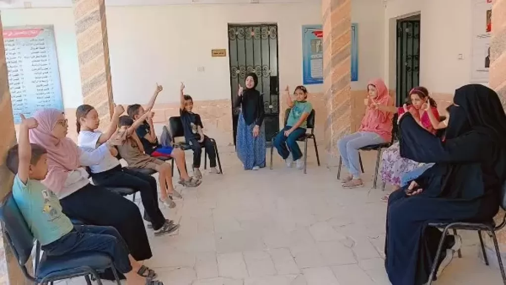 خط أحمر