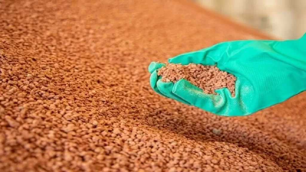 زراعة الفيوم تكثف الرقابة على أسواق المبيدات والأسمدة.. وسحب 16 عينة سوبر فوسفات للفحص