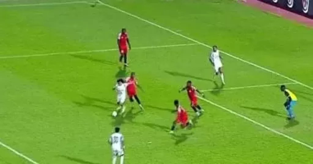 خط أحمر
