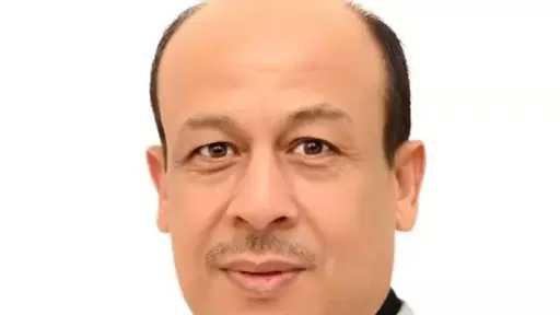 ”البيومي” يطالب برفع مكافآت 15 ألف رائدة اجتماعية وتوفير التأمين الصحي والاجتماعي