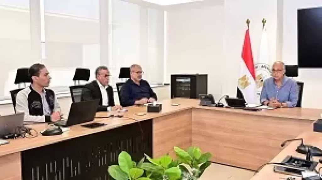 وزير الري يتابع أعمال حماية الشواطئ للتعامل مع التأثيرات السلبية لتغير المناخ