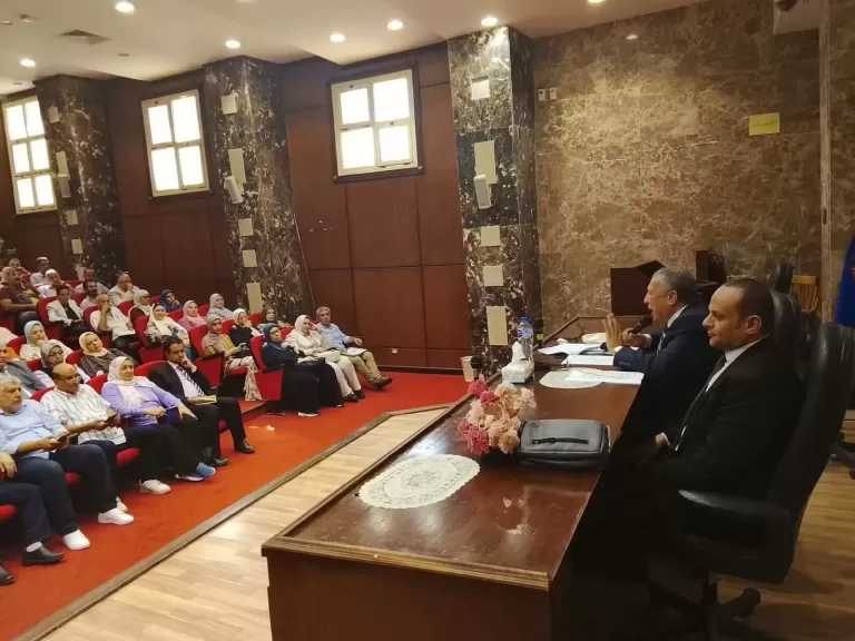الانتهاء من الجداول والكتب وسد عجز المعلمين.. تعليم البحيرة ترفع درجة الاستعداد لانطلاق الدراسة