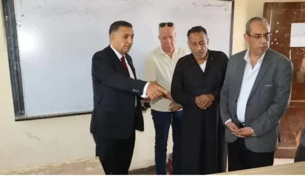 خط أحمر